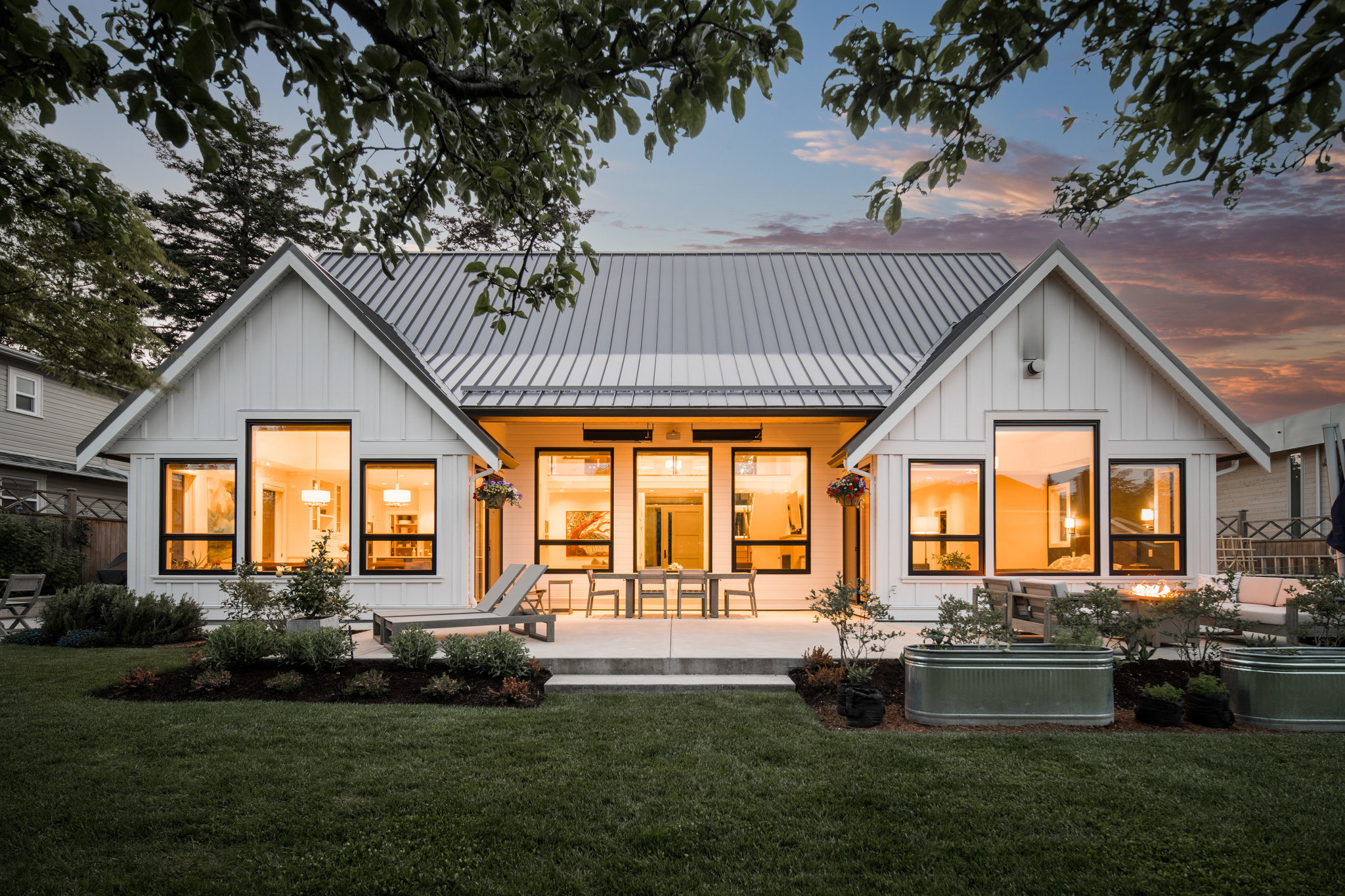 How to Read the Market and Time Your Listing 