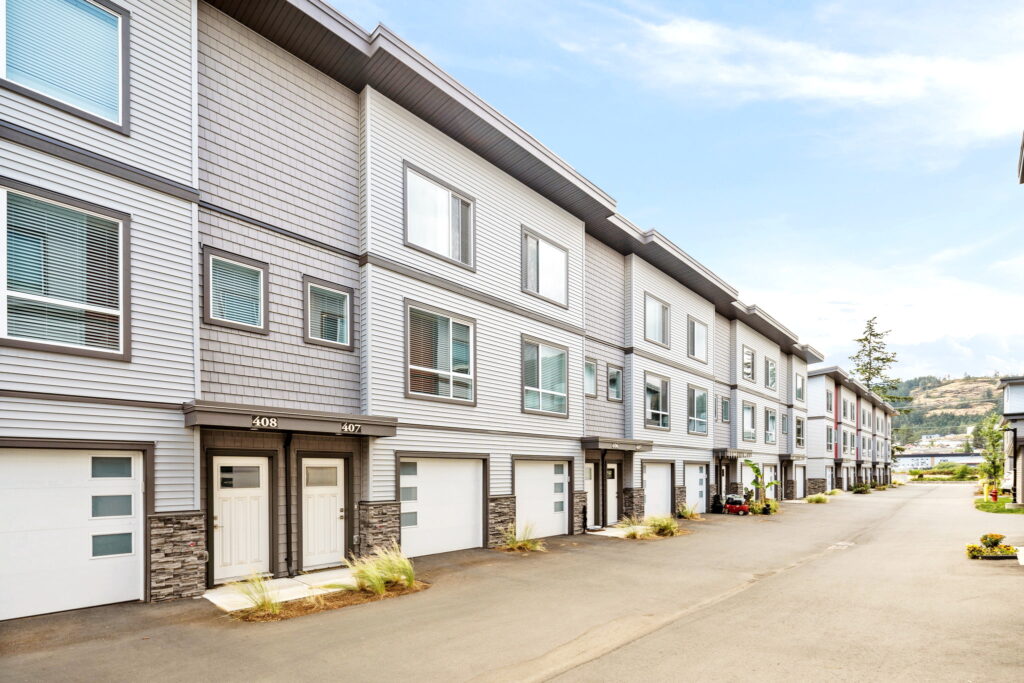 Town homes in langford british columbia