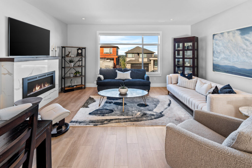 inside of bear mountain langford home