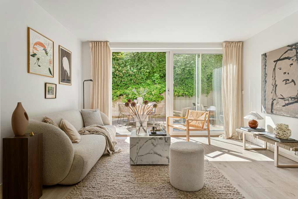 How Sellers Can Stand Out When Buyers Have More Options 