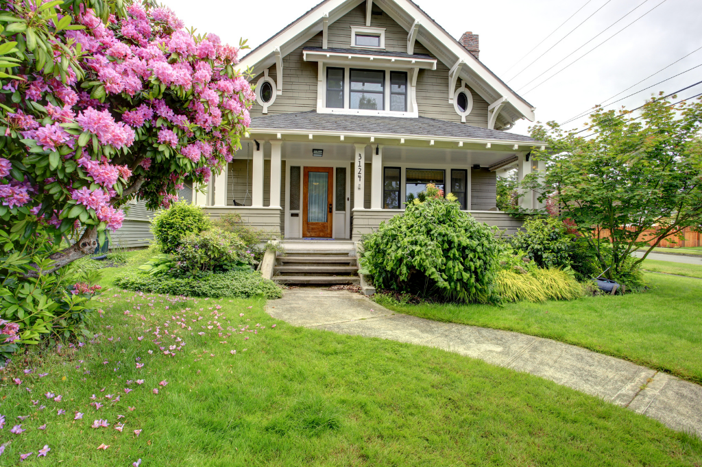 The Trade-Off Between Character and Convenience in Victoria Homes 